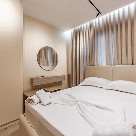 Arden Jacuzzi Penthouse By Ps Durrës