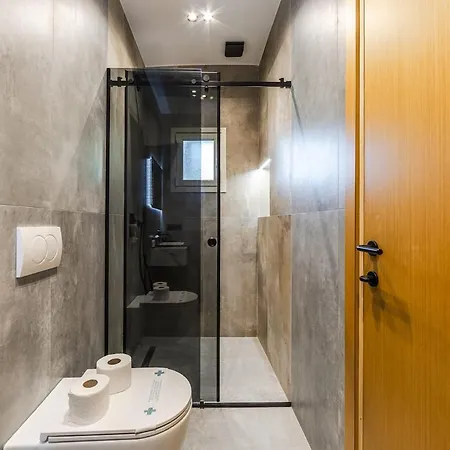 Arden Jacuzzi Penthouse By Ps Appartamento